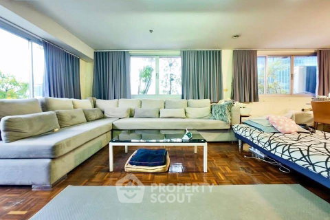 100m To BTS Sala Daeng | 232 Sqm 3-BR At Silom Park View Condominium (ID 2788090)