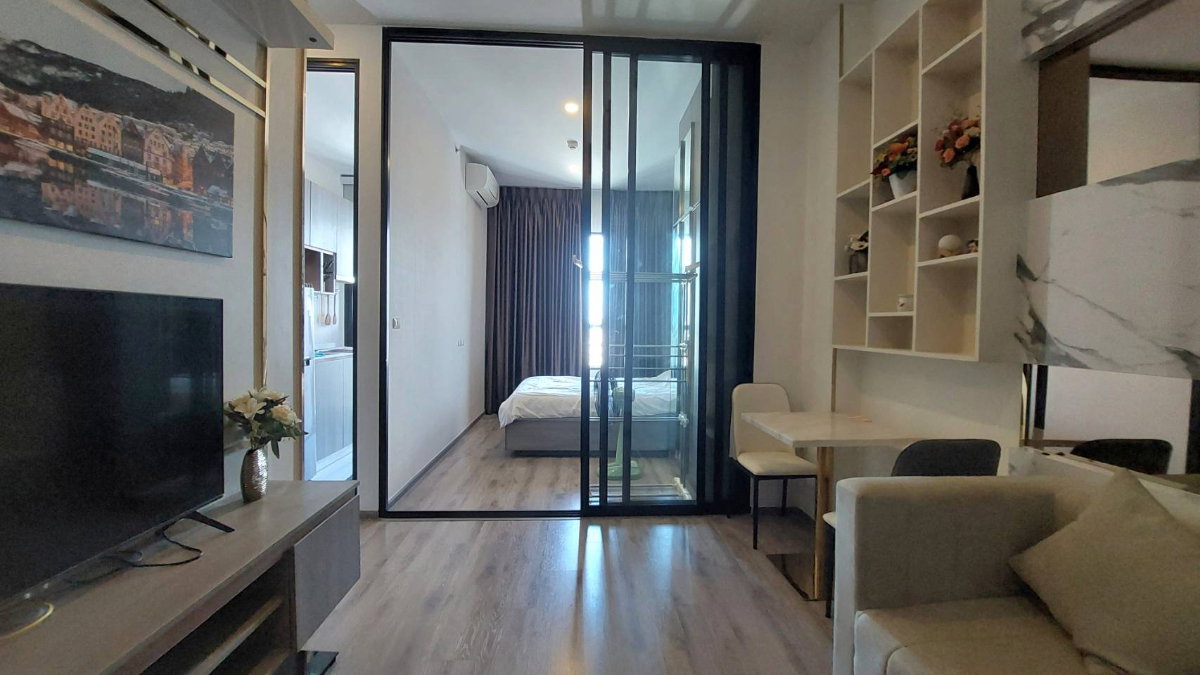 picture For Rent: Modern High-Floor 1-Bedroom at Knightsbridge Prime Onnut - 11/19
