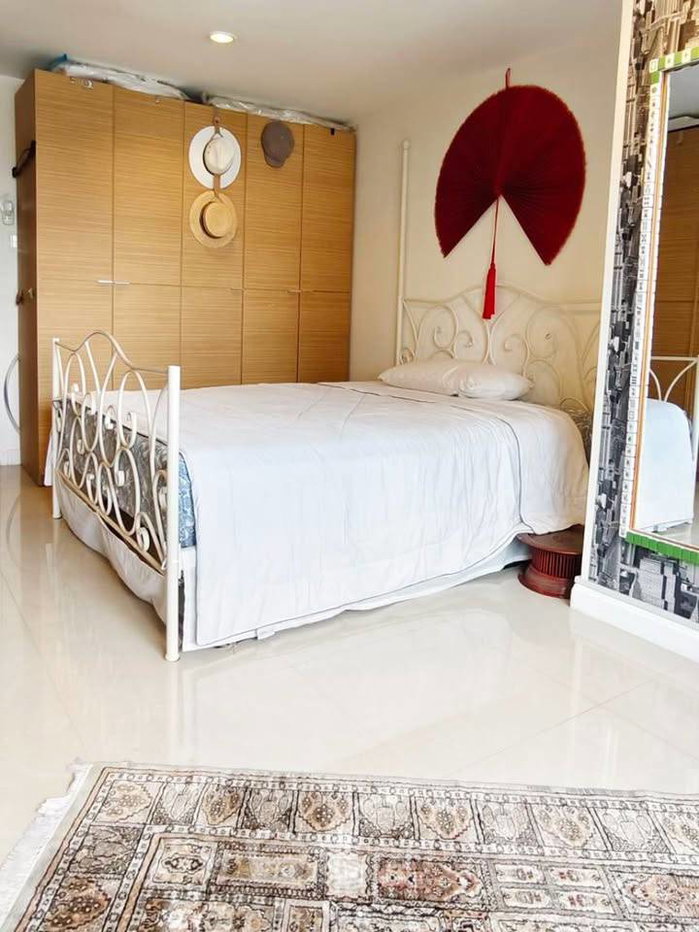 picture 3-BR Condo at Beverly Tower near ARL Makkasan (ID 3161048) - 21/38