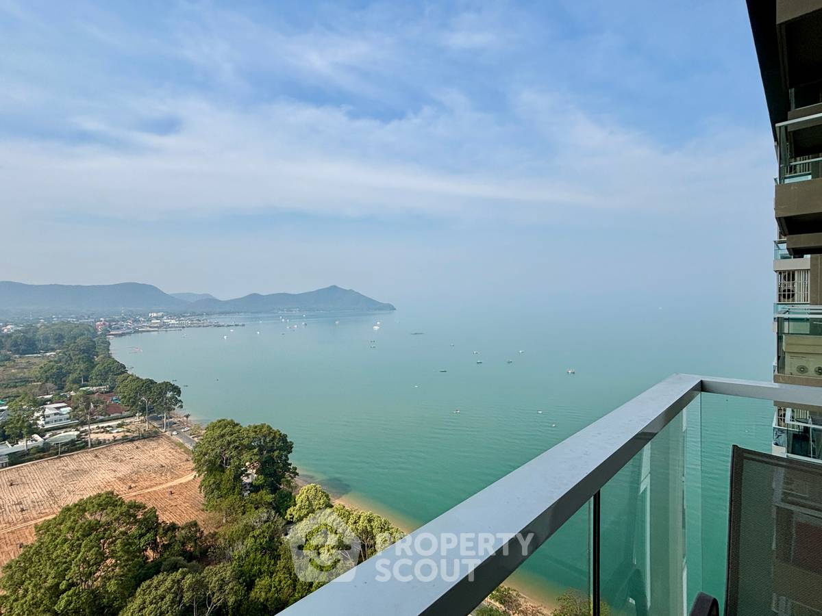 picture 3-BR Condo at Del Mare Condominium close to Bangsaray (ID 3280444) - 18/49