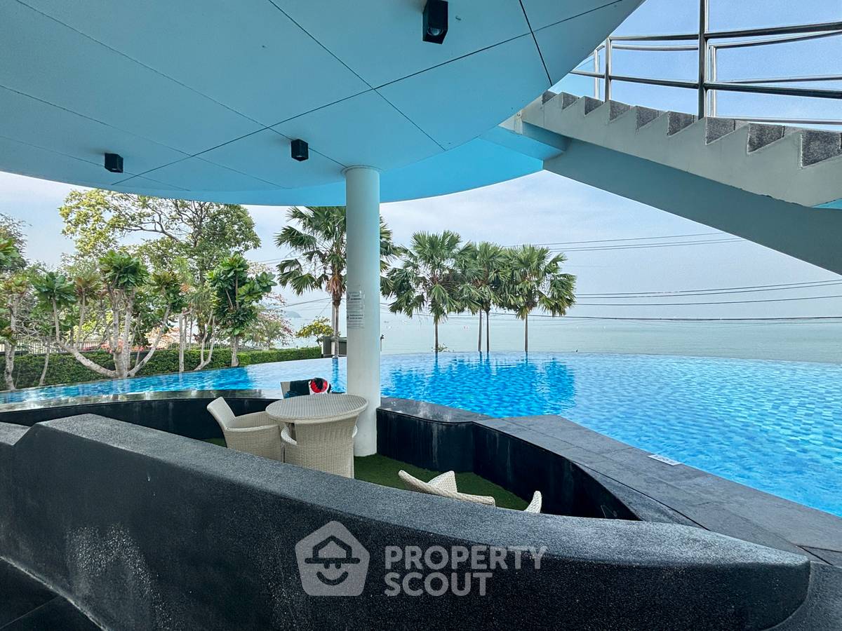 picture 3-BR Condo at Del Mare Condominium close to Bangsaray (ID 3280444) - 48/49