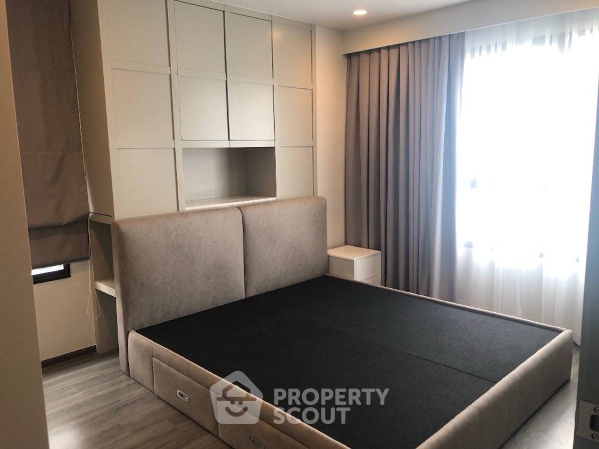 picture 2-BR Condo at Ideo Chula Samyan near MRT Sam Yan (ID 2445810) - 4/11