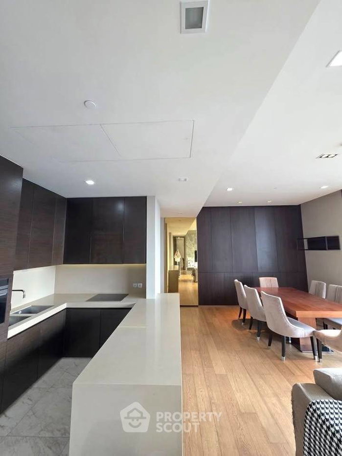 picture Spacious 2-BR 113 Sqm At Saladaeng One Near MRT Silom (ID 2587018) - 7/9