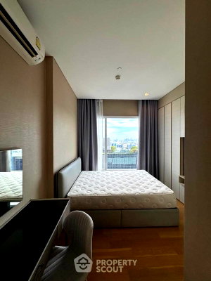 คอนโดให้เช่า : คอนโด 1 ห้องนอน ชั้น 39 The Saint Residences ใกล้ MRT พหลโยธิน (ID 2447682)