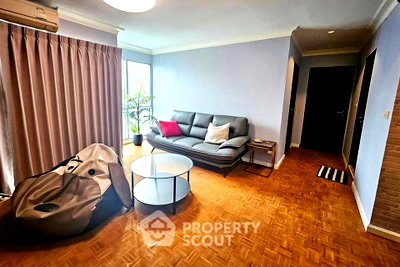 ขายคอนโด : คอนโด 2-ห้องนอน ที่ สีลม สวีท คอนโดมิเนียม ใกล้ BTS เซนต์หลุยส์ (ID 3018438)