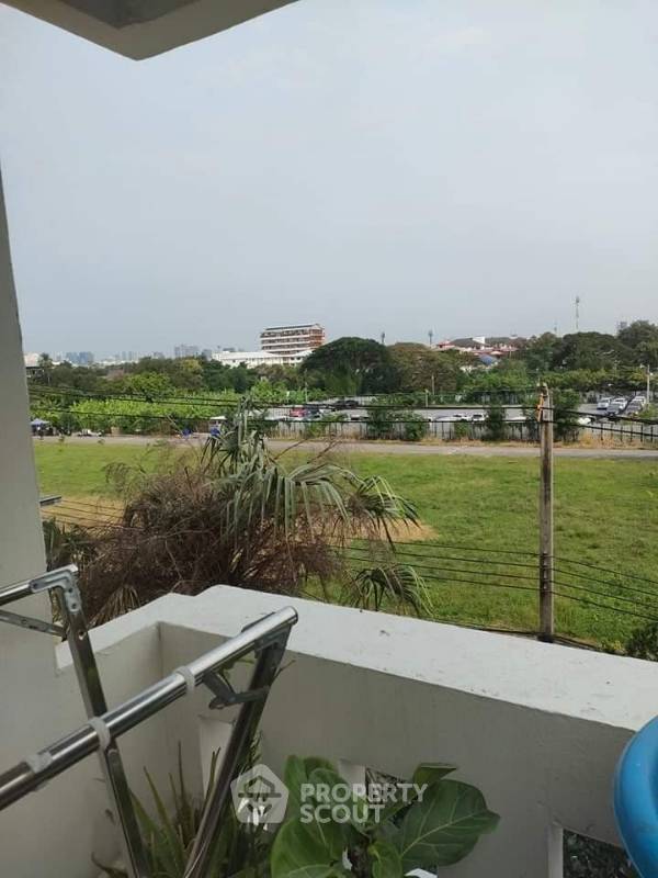 picture Pet-Friendly 2-BR At Grand Park Town Condominium (ID 739749) - 23/26