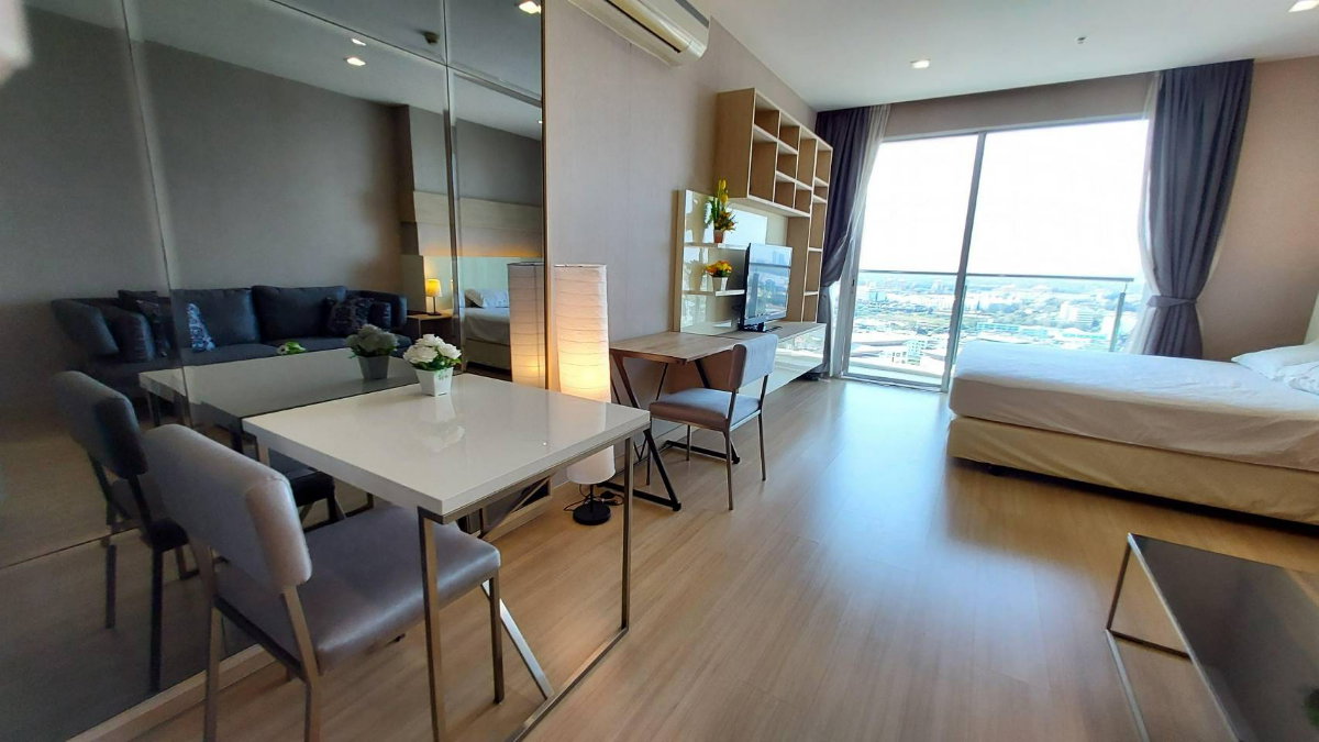 picture For Rent: Sky Walk Condominium - Studio 37 sq.m., 27th Floor, Great View, Near BTS Phra Khanong (Ref: 132628) - 11/11