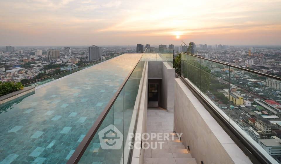 picture Studio Condo at QUINTARA MHy’DEN PHO NIMIT near BTS Pho Nimit (ID 3282759) - 15/26