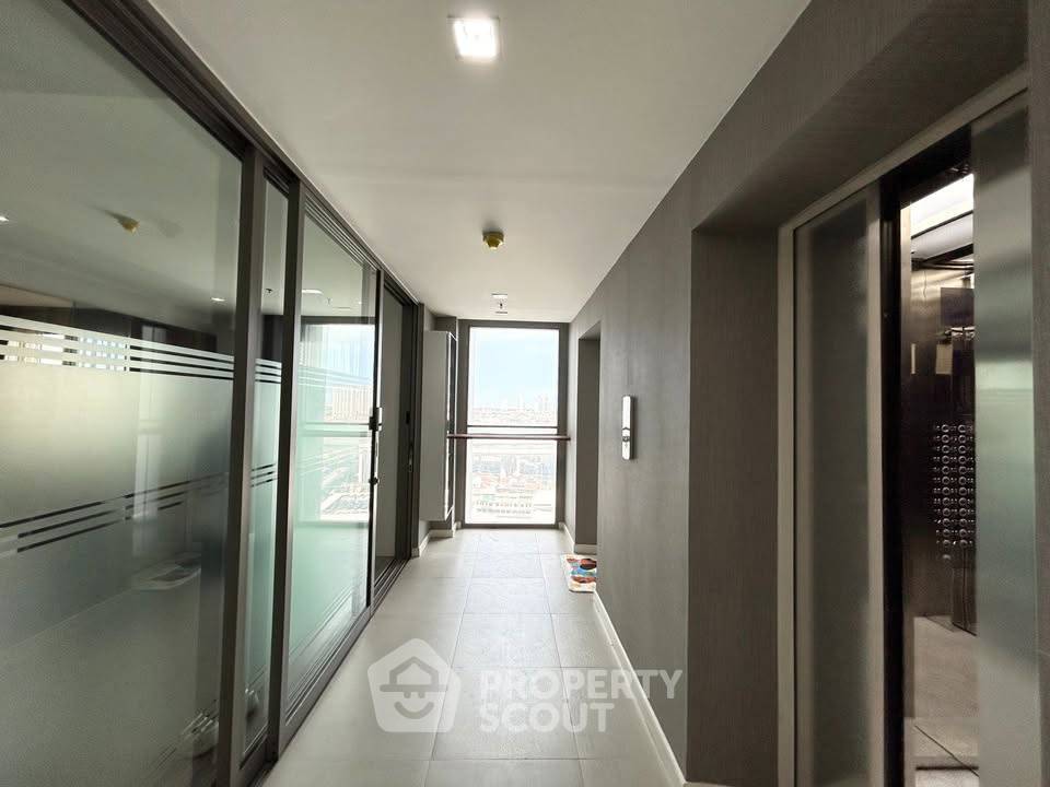 picture 2-BR Condo at Star View close to Phra Ram 3 (ID 3258744) - 28/44