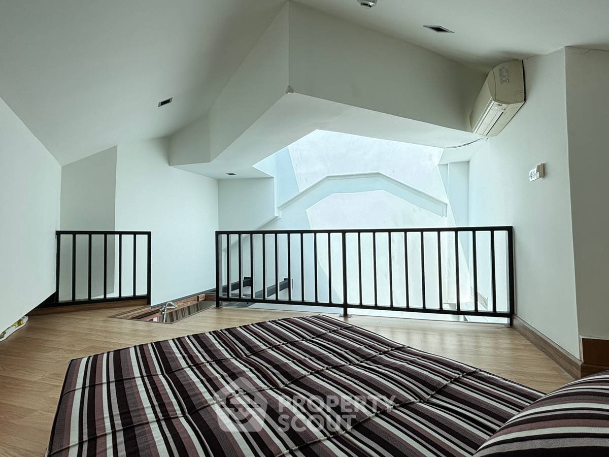 รูป คอนโด 1-ห้องนอน ที่ โมดัส บีชฟรอนต์ คอนโดมิเนียม วงศ์อมาตย์ ใกล้ ปราสาทสัจธรรม (ID 3280821) - รูปที่ 2/19