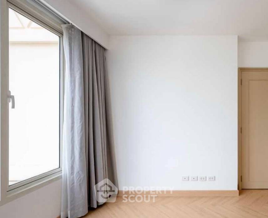 รูป คอนโด 2 ห้องนอน ขนาด 117 ตร.ม. ขายที่ Saranjai Mansion ใกล้ BTS Nana (ID 3121151) - รูปที่ 11/12