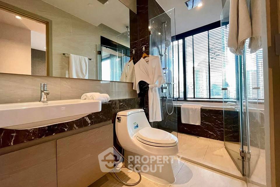 picture 20th-Floor 2-BR Ashton Silom Near BTS Chong Nonsi (ID 3000614) - 10/20