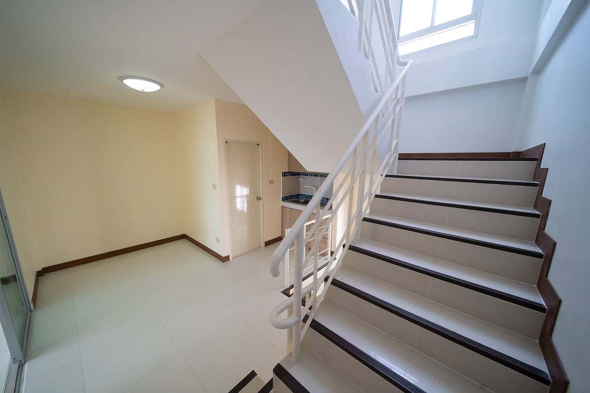 รูป โฮมออฟฟิศทันสมัย ตึก 4 ชั้น (ร่มเกล้า-สุวรรณภูมิ) | RK Office Park **ค่าเช่า 40,000 บาท | ได้เฟอร์ตามรูป นัดชมได้ แอดไลน์ ID :@property.ma - รูปที่ 7/13