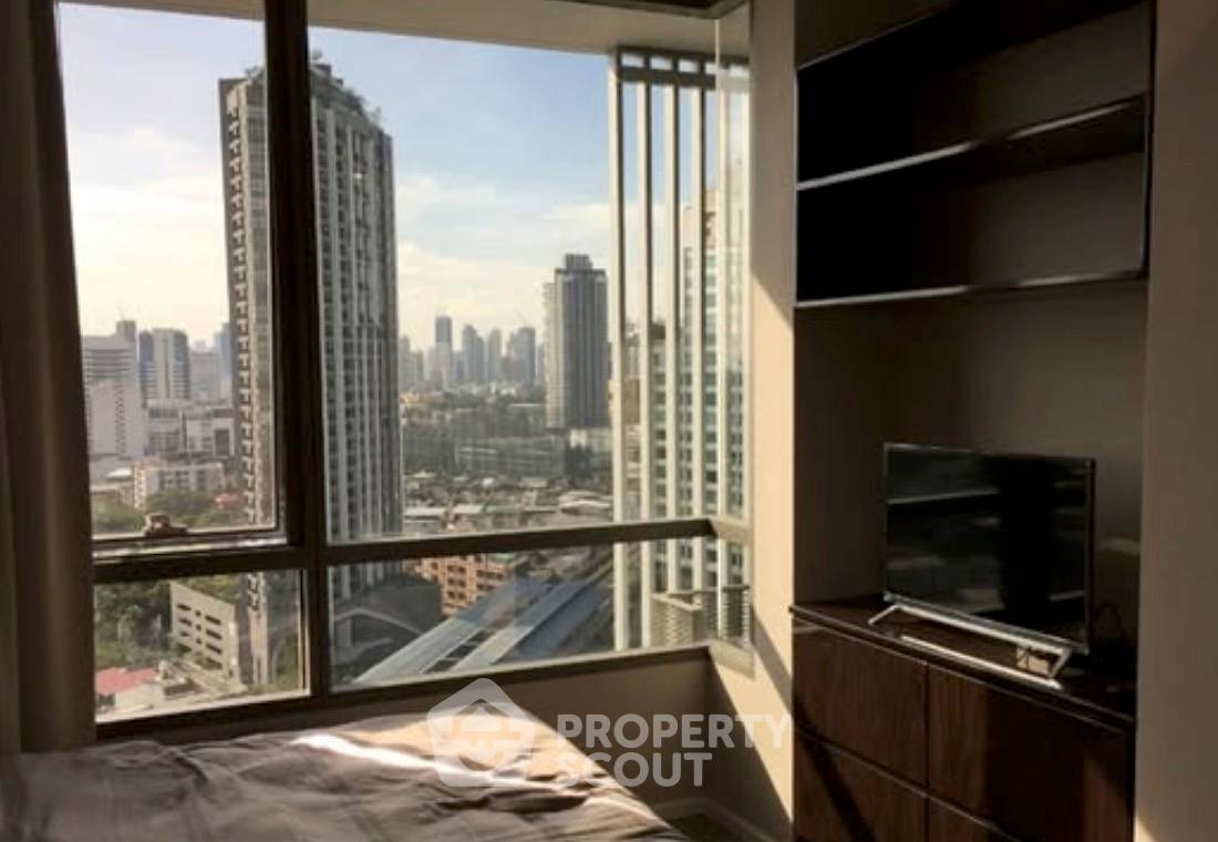 รูป คอนโด 1-ห้องนอน ที่ เดอะ รูม สุขุมวิท 69 ใกล้ BTS พระโขนง (ID 3263811) - รูปที่ 3/5