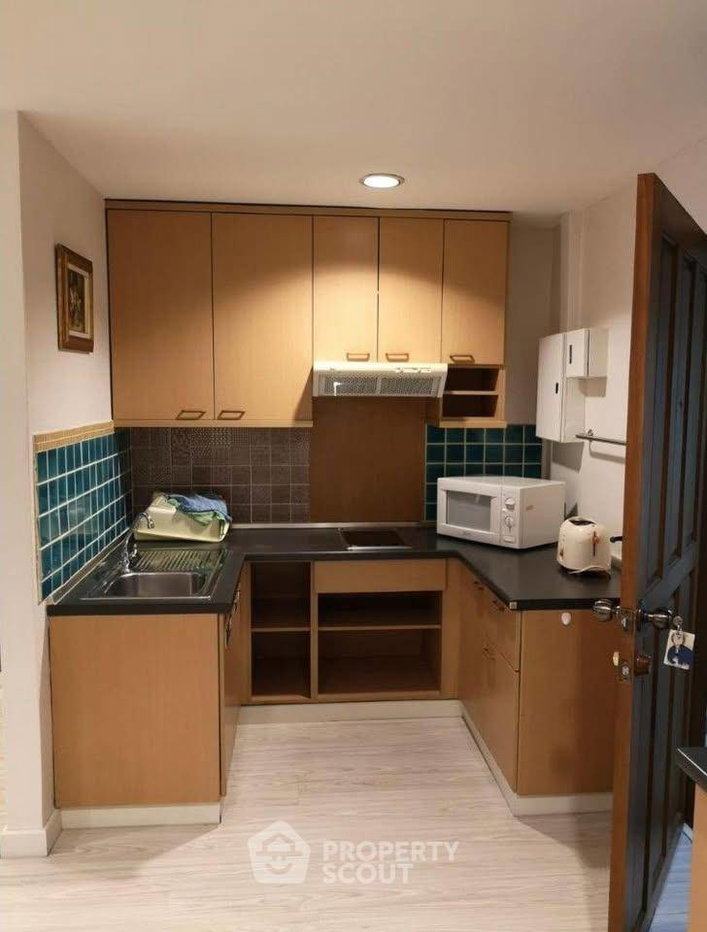 picture 2-BR Condo at Baan Chan Condominium close to Thong Lo (ID 3148057) - 7/12