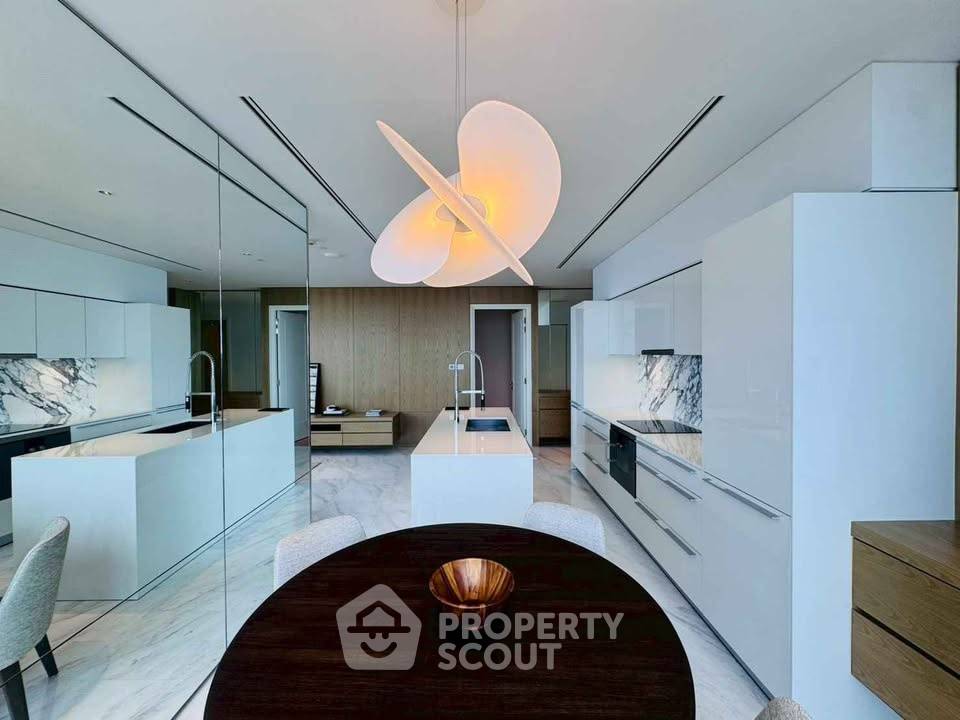 รูป คอนโด 2 ห้องนอน ชั้น 50 Four Seasons Private Residences Bangkok ใกล้ BTS สะพานตากสิน (ID 3038793) - รูปที่ 13/28
