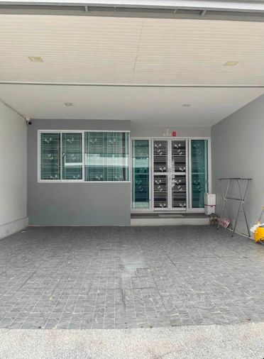 3-bed townhouse for sale, 32.6 sq wah, The Miracle Plus Petchkasem 63 Phase 2