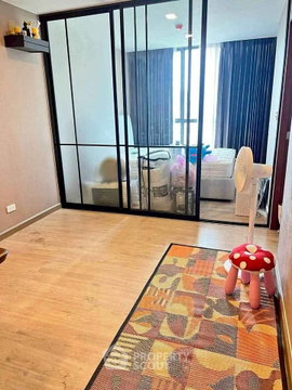 1-BR Condo at The Cube Urban Sathorn - Chan near BTS Saphan Taksin (ID 2930948)
