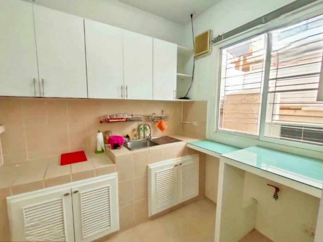รูป ขาย ทาวน์โฮม 3 ชั้น ตกแต่งใหม่ทั้งหลัง | บ้านกลางเมือง เอสเซ้นส์ อ่อนนุช-วงแหวน - รูปที่ 4/12