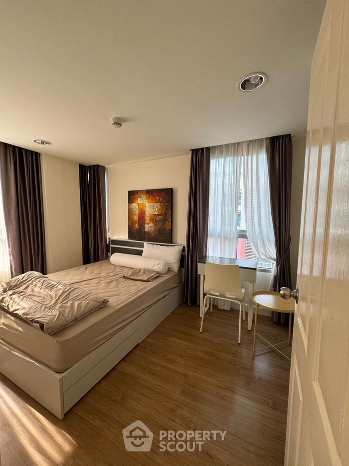 picture 2-BR Condo at The Kris Ratchada 17 near MRT Sutthisan (ID 3270991) - 4/24