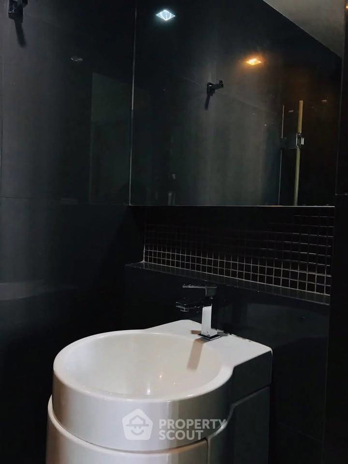 รูป คอนโด 1-ห้องนอน ที่ ริธึ่ม พหล-อารีย์ ใกล้ BTS สะพานควาย (ID 3201831) - รูปที่ 8/9