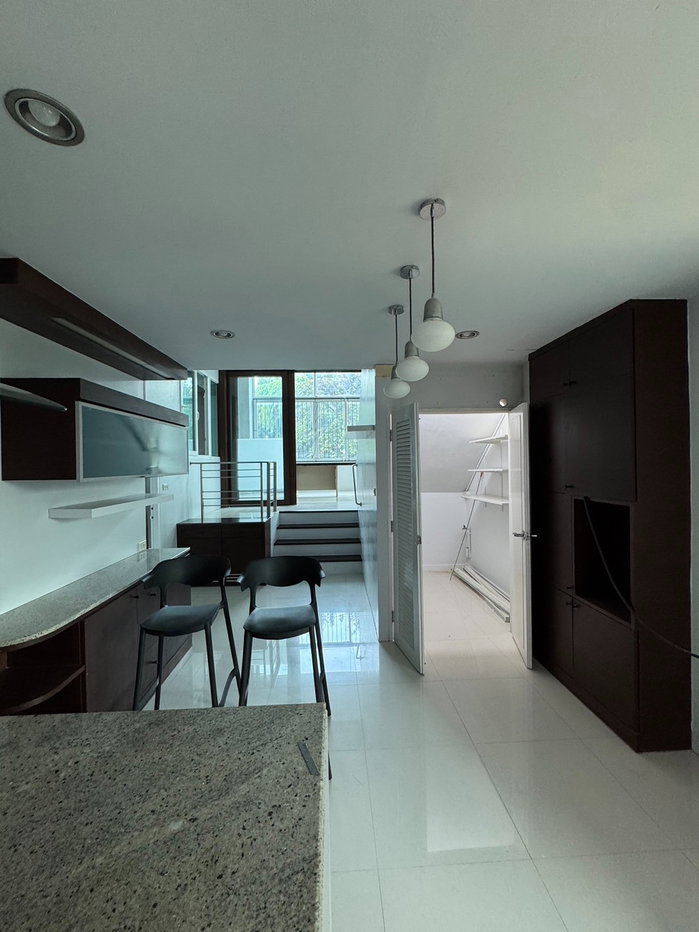 picture #HHR90 For Rent: 4-Story Home Office 📍 Town in Town - Pradit Manutham - 19/39