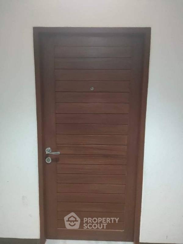 picture Pet-Friendly 2-BR At Grand Park Town Condominium (ID 739749) - 19/26