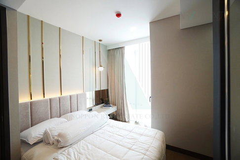 📌 ให้เช่าคอนโด ไซมิส เอ๊กซ์คลูซีพ ควีนส์ อาคาร 1 ชั้น 20 2 ห้องนอน ขนาด 78 ตรม ใกล้ โรงเรียนอักษรานานาชาติ