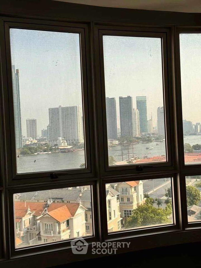 รูป ห้องกว้าง 3 ห้องนอน 241 ตร.ม. River Heaven Chareonkrung (ID 2846536) - รูปที่ 3/9