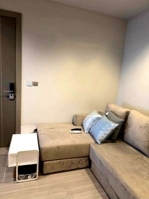 คอนโดให้เช่า : 1 ห้องนอน | 1 ห้องน้ำ | MRT Phetchaburi | 32 ตร.ม. | 22,000 บาท/เดือน | ชั้น 22 — Life Asoke Rama 9 Asoke-Rama 9