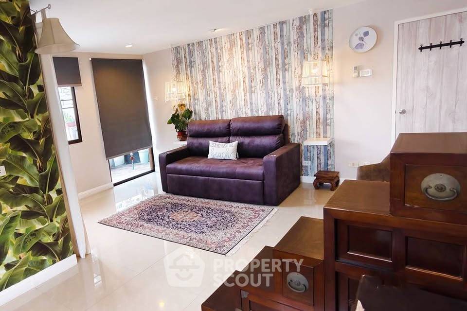 picture 3-BR Condo at Beverly Tower near ARL Makkasan (ID 3161048) - 18/38