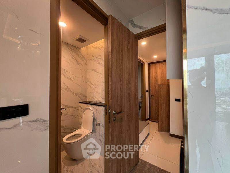 รูป คอนโด 3-ห้องนอน ที่ แลนด์มาร์ค แอทเอ็มอาร์ทีเอ สเตชั่น ใน บางกะปิ (ID 3279775) - รูปที่ 12/18