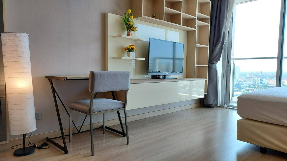 picture For Rent: Sky Walk Condominium - Studio 37 sq.m., 27th Floor, Great View, Near BTS Phra Khanong (Ref: 132628) - 9/11