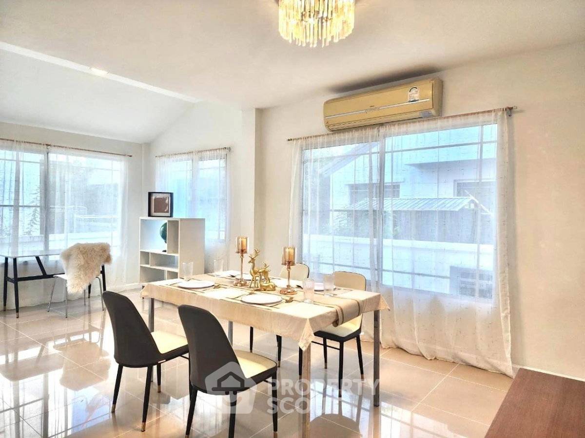 รูป บ้าน 3 ห้องนอน ขนาด 215 ตร.ม. ที่ Manthana Onnut-Wongwan 2 ประเวศ (ID 3273551) - รูปที่ 7/10