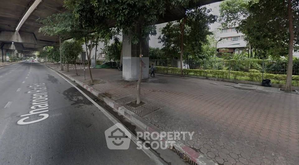 picture Land For Rent 300m From BTS Surasak, Sathon (ID 3280314) - 3/8