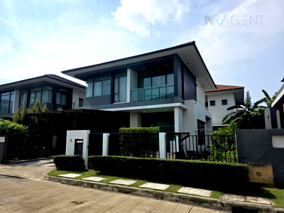 Houses for sale Bangkok : For Sell House SETTHASIRI KRUNGTHEP KREETHA 2-story 4 bedroom 3 bathroom