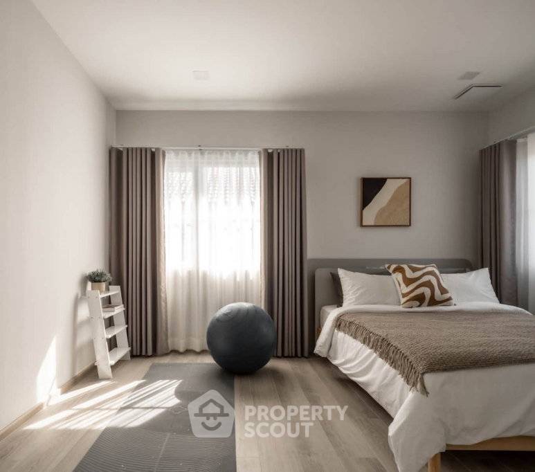 รูป บ้านเดี่ยว 4 ห้องนอน ขนาด 227 ตร.ม. ที่ Villaggio 3 Srinakarin - Bangna (ID 3273600) - รูปที่ 4/20