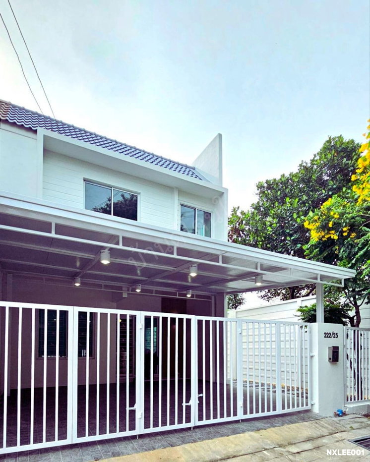 รูป ขายด่วน! The Colors Premium Bangna KM.8 (27.4 ตร.ว.) ทาวน์โฮมแปลงมุม รีโนเวทใหม่  - รูปที่ 3/19