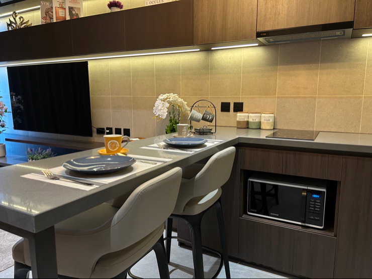 picture Condo for Rent Na Jomtien • Beachfront Location • 1 Bedroom • Corner Unit - 9/13
