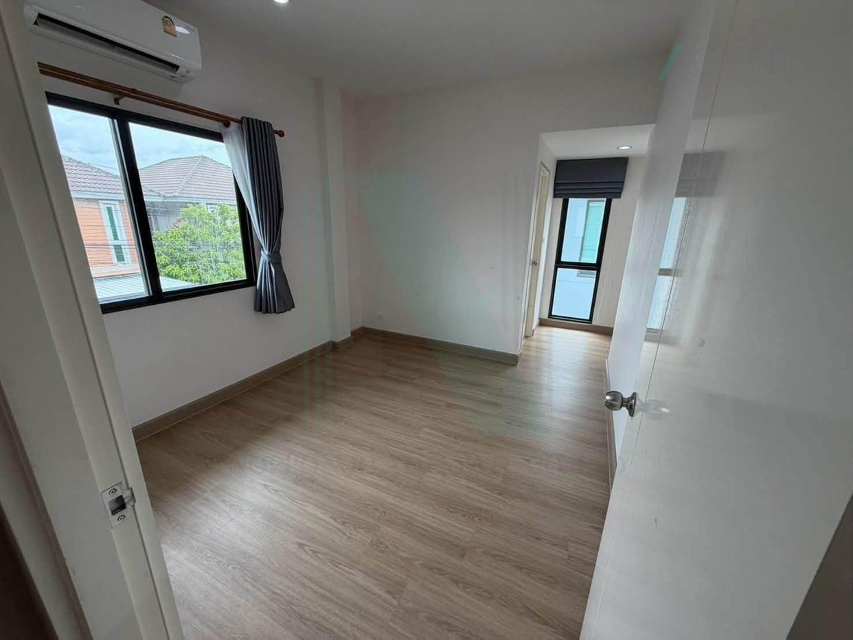 รูป ขายบ้านเดี่ยว โครงการ นิรติ บางนา 2 ชั้น 3 ห้องนอน 4 ห้องน้ำ - รูปที่ 8/8