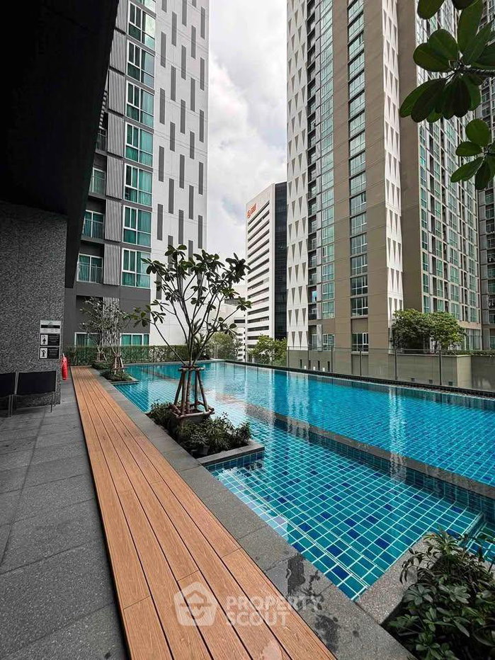 รูป ใกล้ MRT ศูนย์วัฒนธรรมแห่งประเทศไทย 200 ม. | 2 ห้องนอน Noble Revolve Ratchada (ID 3109042) - รูปที่ 8/9