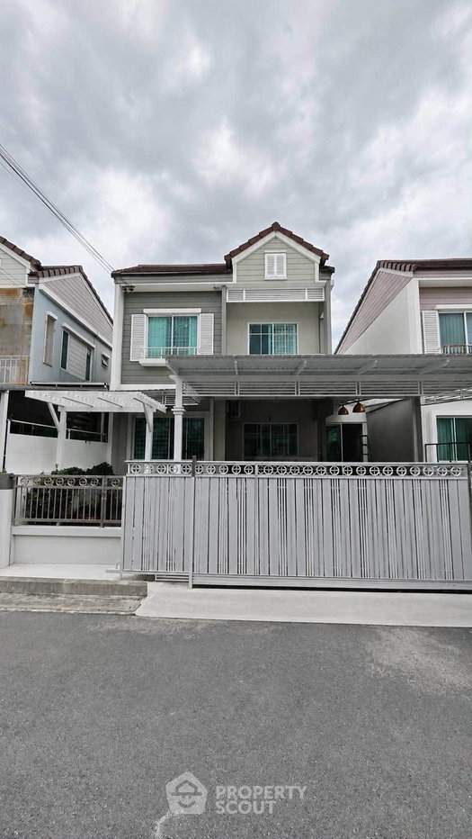 รูป บ้าน 3-ห้องนอน ที่ เดอะ วิลเลจ บางนา กม.10 ใน บางพลีใหญ่ (ID 3273588) - รูปที่ 1/16