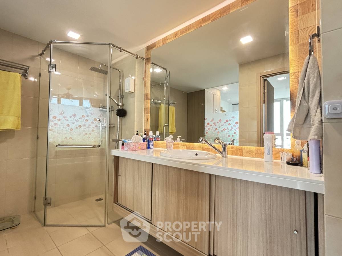 รูป ขายคอนโด 1 ห้องนอน City Garden Tower Condominium ย่านพัทยาใต้ (ID 3280440) - รูปที่ 8/18