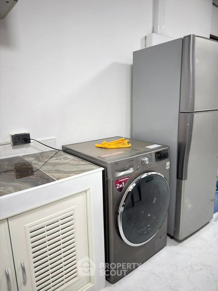 picture 2-BR 80 Sqm Wittayu Complex Near BTS Phloen Chit (ID 3087585) - 11/18