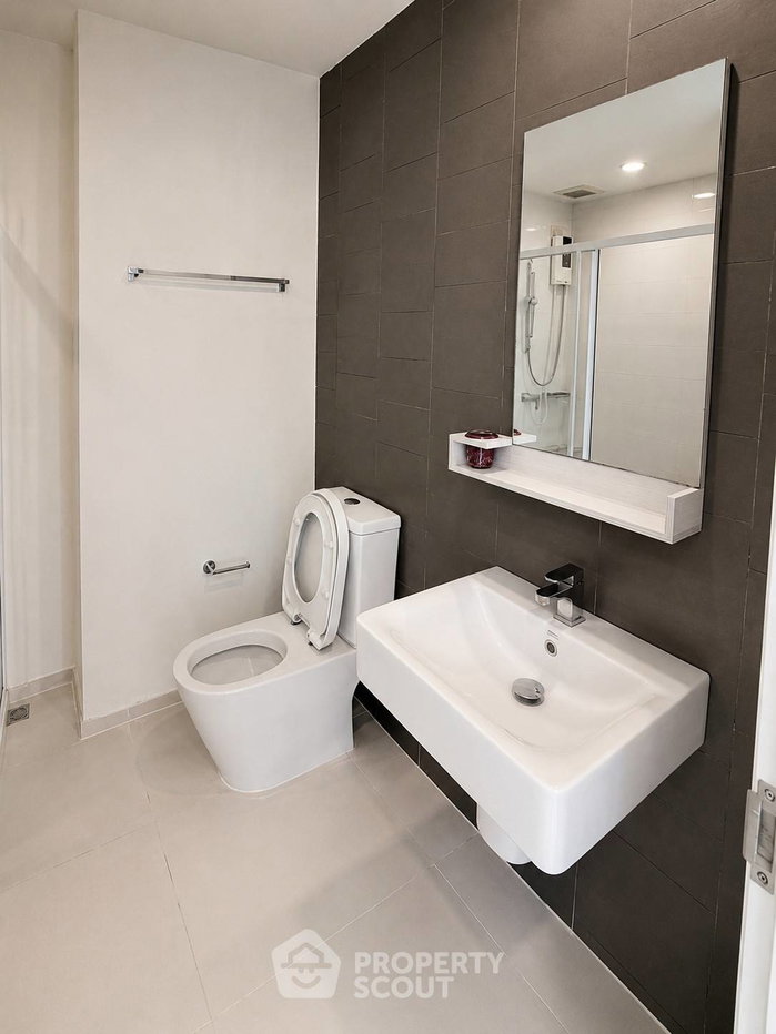 picture 2-BR Condo at The Key Wutthakat near BTS Wutthakat (ID 3214377) - 11/15