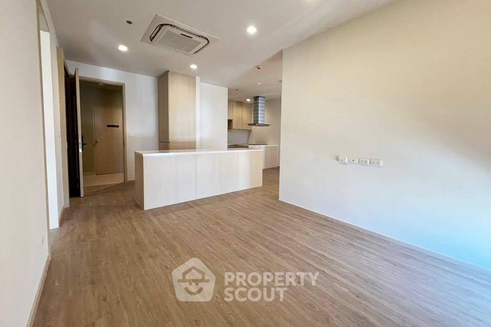 picture High-Floor 2-BR At Noble State 39 Near BTS Phrom Phong (ID 3193954) - 4/7