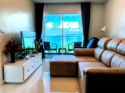 Condos for sale : 1 Bedroom Condo for Sale One Tower Pratumnak Sea View