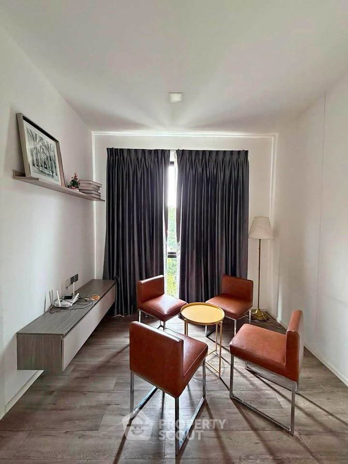 picture 2-BR Condo at Brown Condo Ratchada 32 in Chan Kasem (ID 3247036) - 1/7