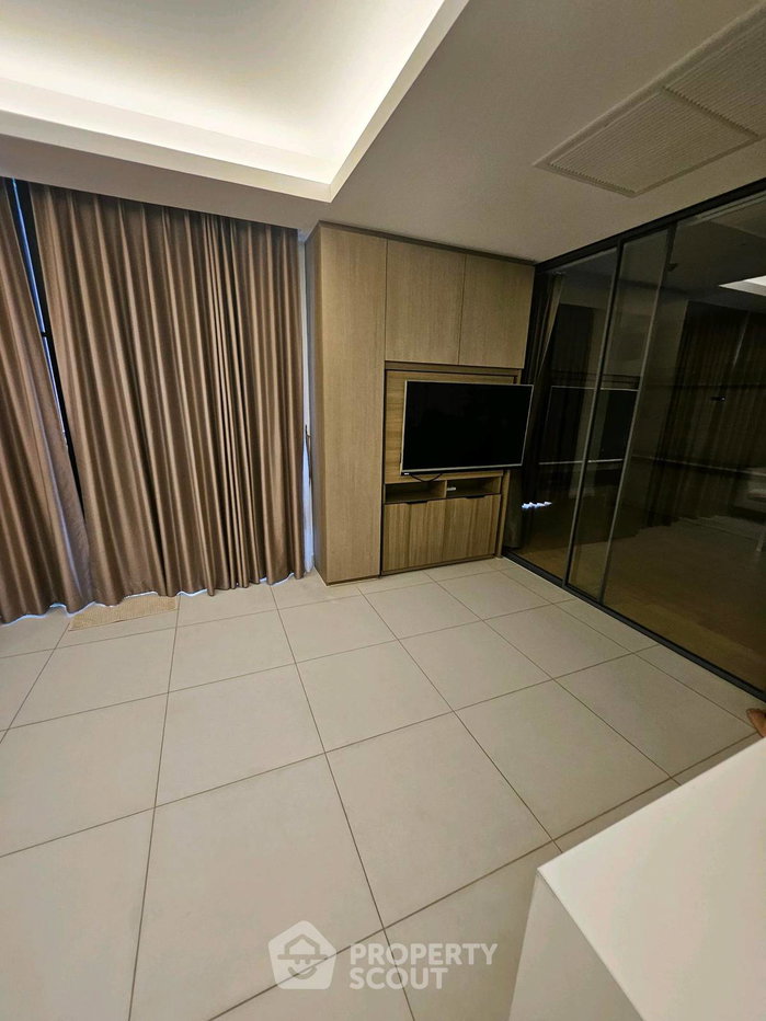 รูป คอนโด 1-ห้องนอน ที่ เซอร์เคิล สุขุมวิท 31 ใกล้ MRT สุขุมวิท (ID 3221333) - รูปที่ 3/9