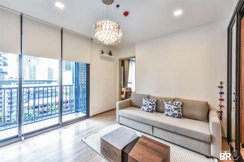 XT Phayathai near Airport Rail Link Phaya Thai Station Easy Travel, Fully Utilized Space